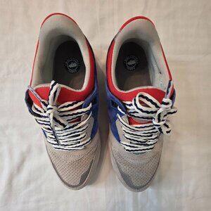 Karhu Aria Land of the Midnight Sun Women's Sneakers, US Size 5